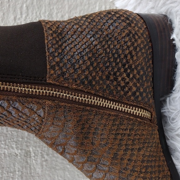 MICHAEL Michael Kors Brown Snakeskin Suede Leather Side Zipper Tall Riding Boot - Picture 15 of 16